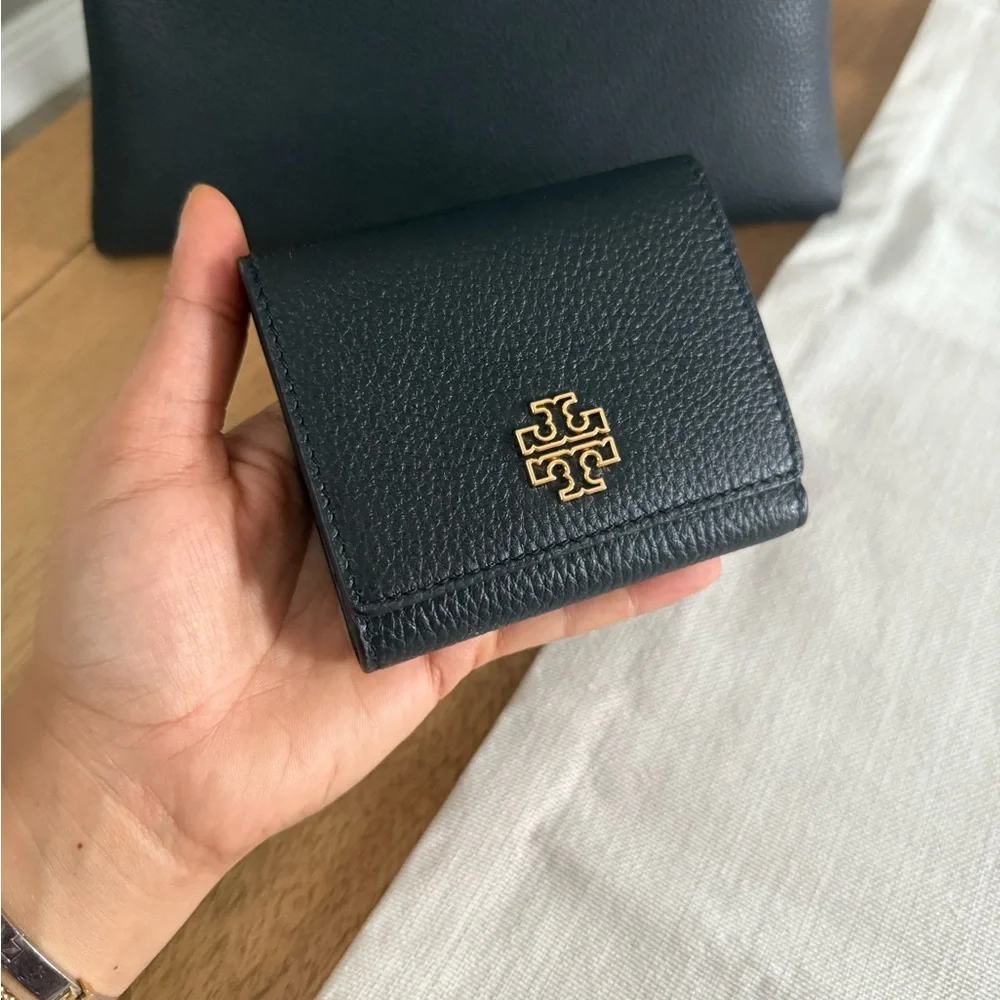 880+! New Tory Burch Britten in black Leather Satchel and Britten bifold wallet